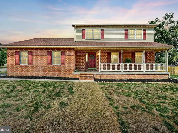 213 Glenview Rd, Spring Grove, PA 17362