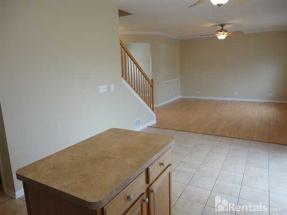 4th image of 133 Woodland Park Cir
