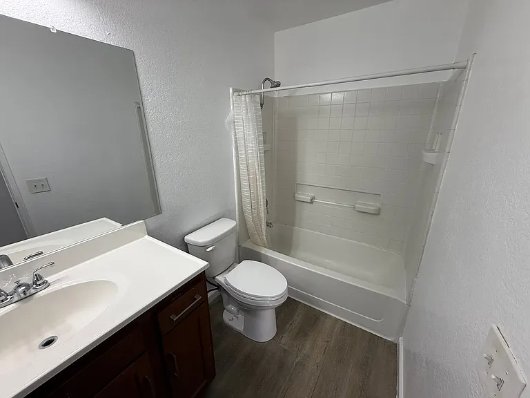 2258 Pamela Ln — Photo 7