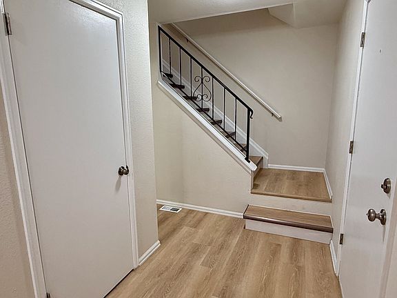 4th image of 10961 Otis St