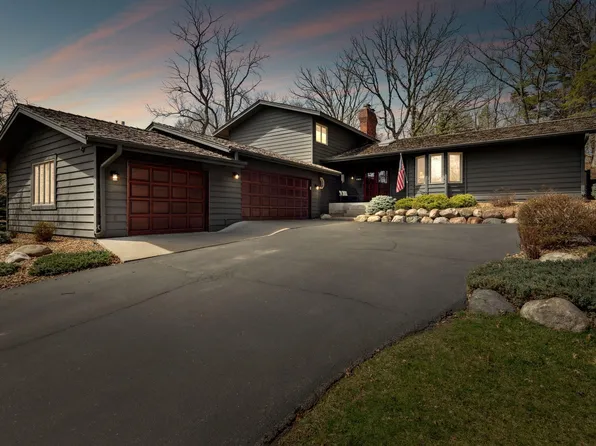 13035 Hamlet Ave, Apple Valley, MN 55124