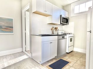 116 Walnut Ave APT 3, Ardmore, PA 19003