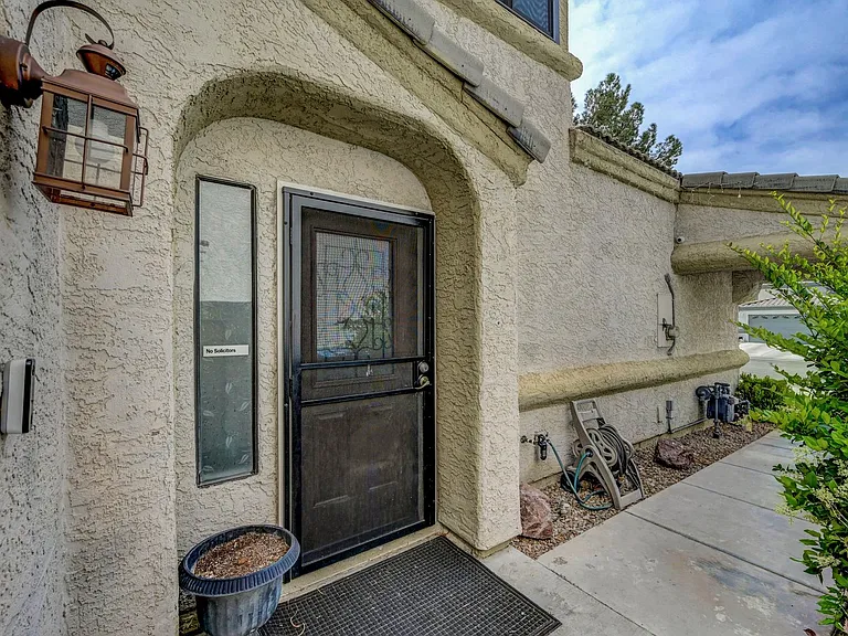 6644 Pepperidge Way — Photo 8