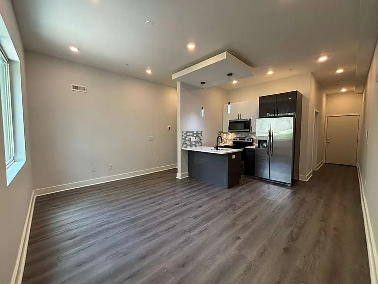 2121 N 7th St #2B — Photo 5