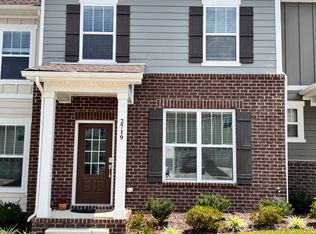 2719 Fordham St, Columbia, TN 38401