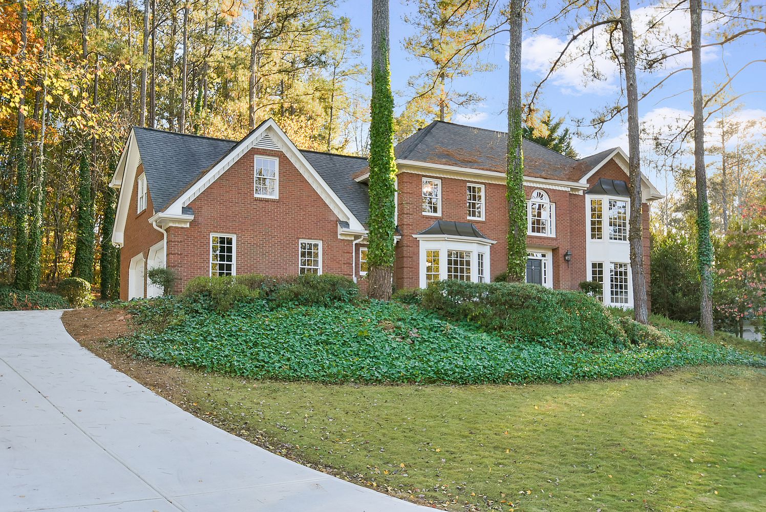 2065 Shallowford Park Mnr, Roswell, GA 30075 Zillow