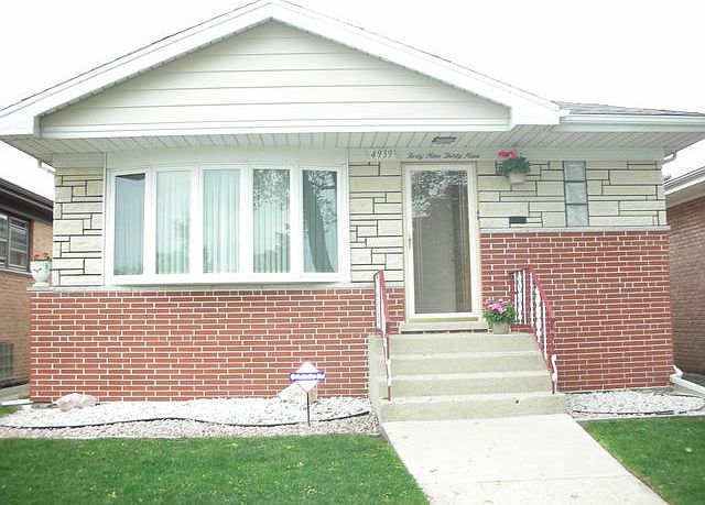 1st image of 4939 N Oriole Ave
