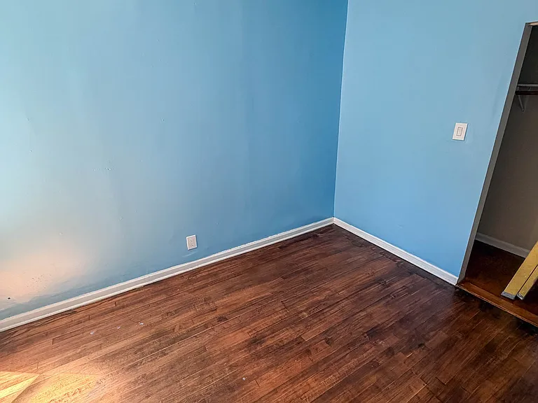 1426 S Avers Ave #2 — Photo 9