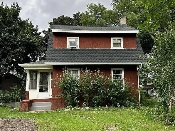 5 Drumore Cres, East Rochester, NY 14445