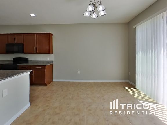 5th image of 3650 Moca Dr