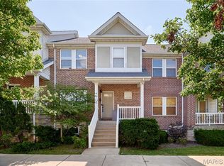 404 N Sarah St, Saint Louis, MO 63108