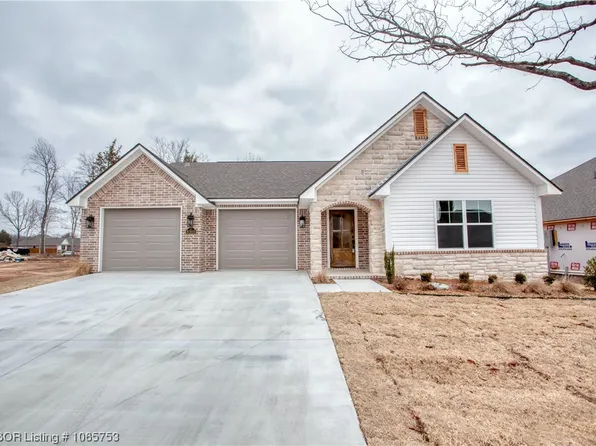 8305 McLaren Dr, Fort Smith, AR 72916