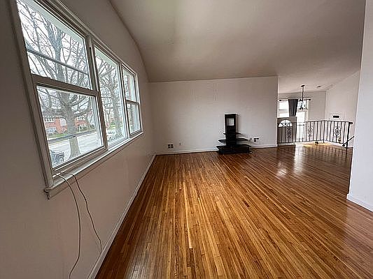 4th image of 10561 Flatlands 5 St Floor 1