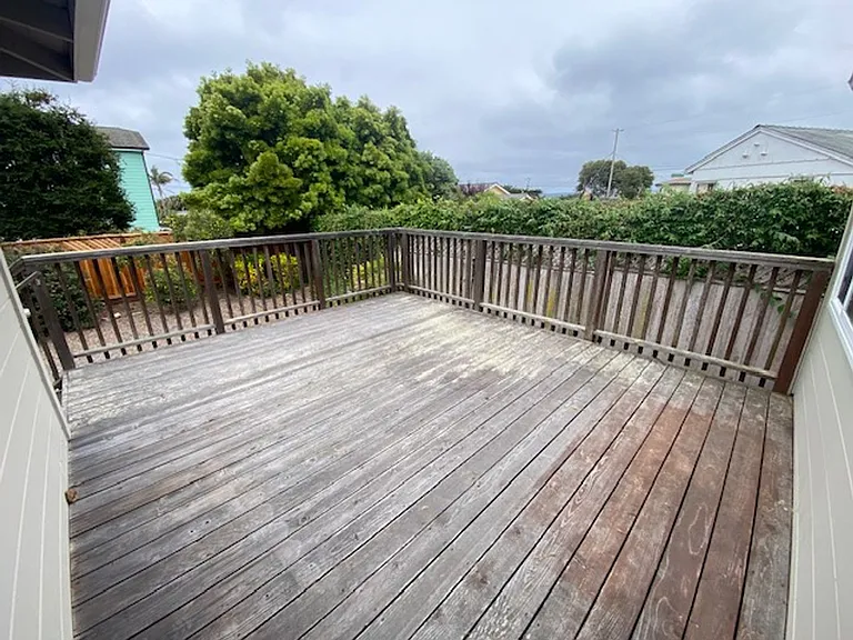 920 Crest Ave — Photo 38
