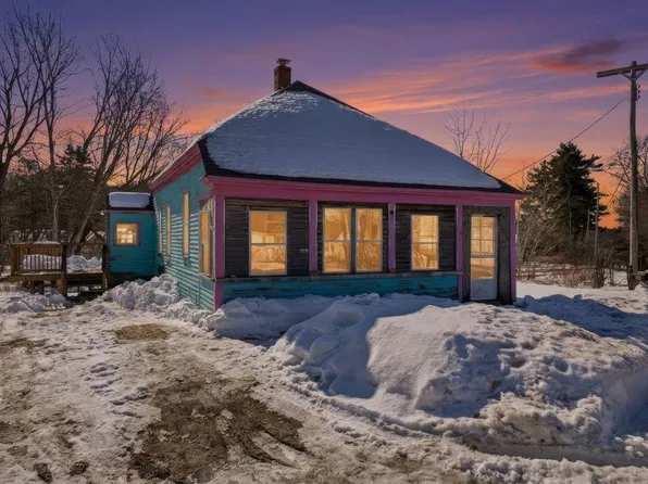 16 Witchtrot Road, South Berwick, ME 03908