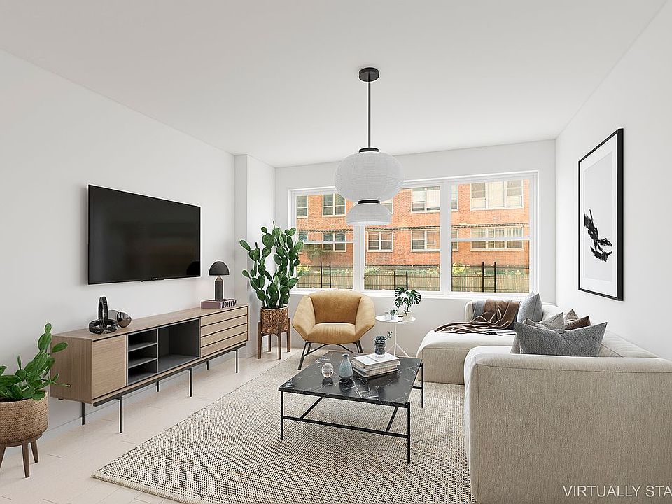 1st image of 10 W 15th St APT 303