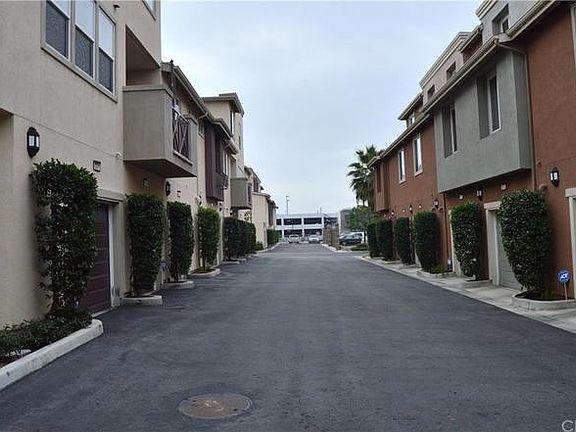 3rd image of 500 N Willowbrook Ave Unit H-6