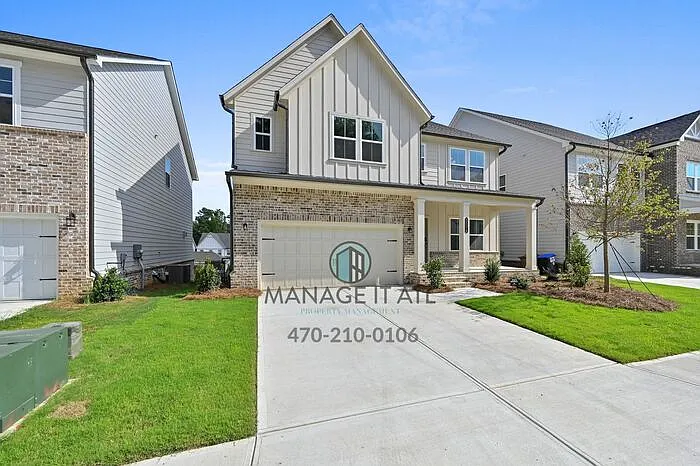 5 bed, 4.0 bath, 3215 sqft, $3,299 — Photo 2