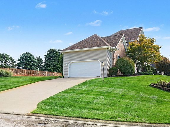 5th image of 23770 Stonegate Cir
