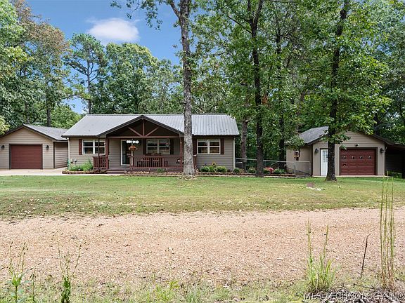 2nd image of 455 Whitetail Rd