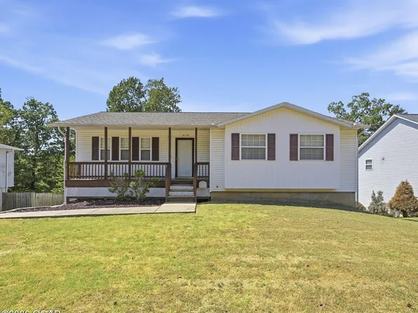 1808 Rachel Dr, Neosho, MO 64850
