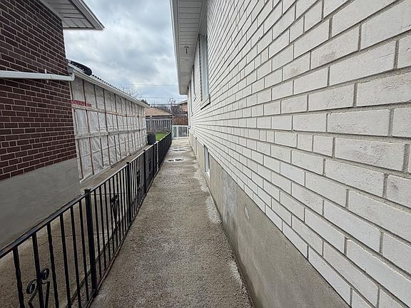 4th image of 78 Brampton Rd