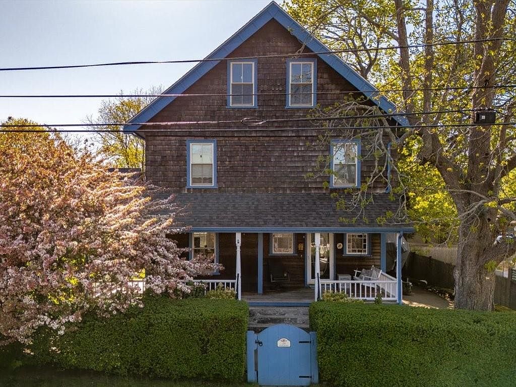 24 Clinton Ave, Jamestown, RI 02835 Zillow