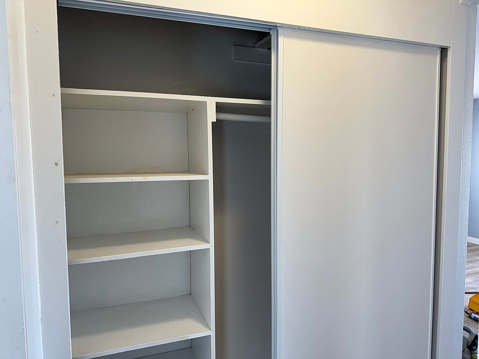 1st image of 844 King Ave #5