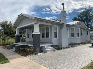 1311 E Lake Ave, Tampa, FL 33605