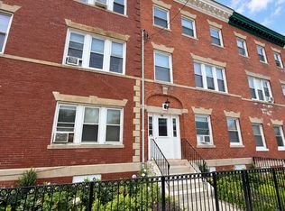 1ern, Roxbury, MA 02119