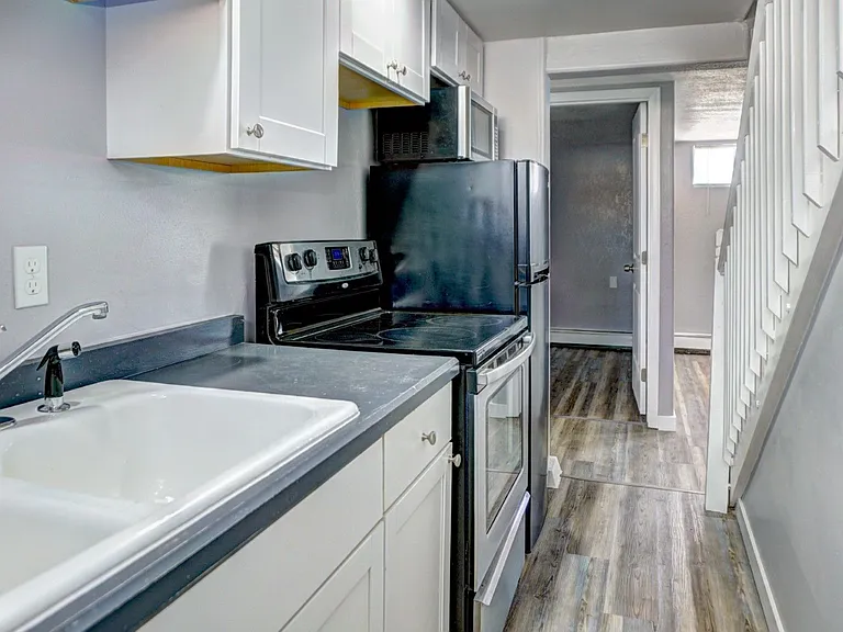 1340 Orchard Ave — Photo 4