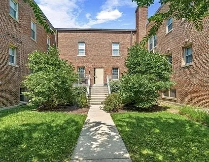 422 Butternut St NW #T-6-1
