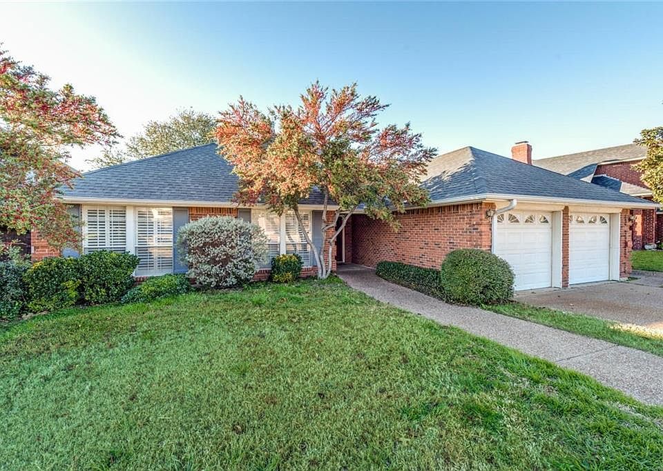 1st image of 8456 Golf Club Cir