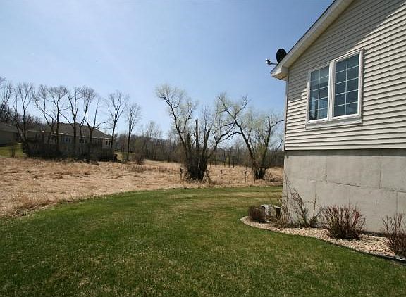Backed to wetlands. Abundance of nature views and sounds.