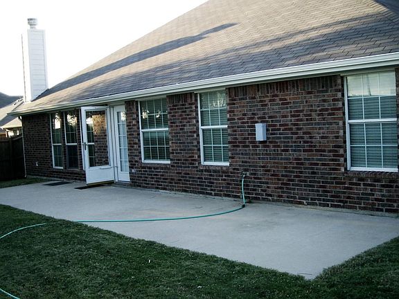 4th image of 11759 Corsicana Dr