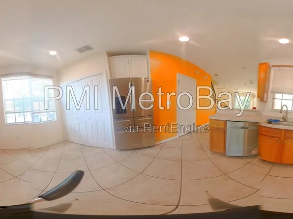 1938 Fiesta Ridge Ct, Tampa, FL 33604