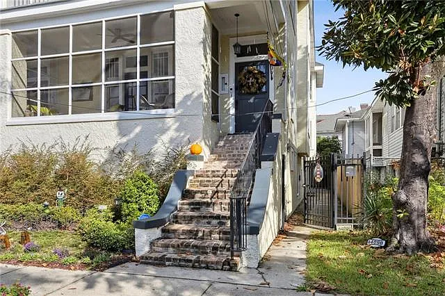 4409 Carondelet St #B — Photo 2