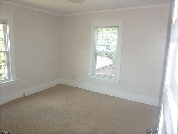 2nd image of 254 Grand Ave