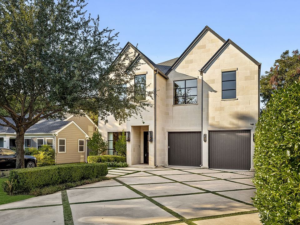 1st image of 4635 W Amherst Ave