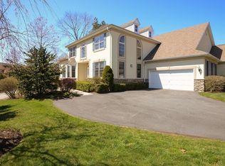9 Wyckoff Way, Chester, NJ 07930