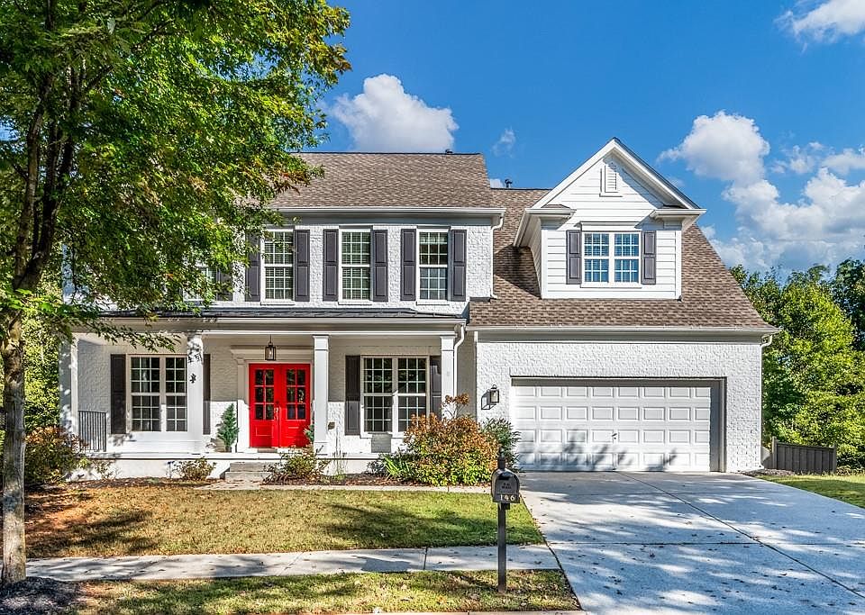 1st image of 146 Edgewater Trl