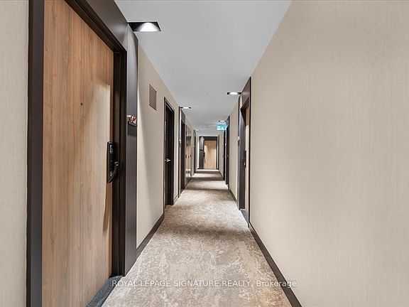4th image of 1 Fairview Rd E #905