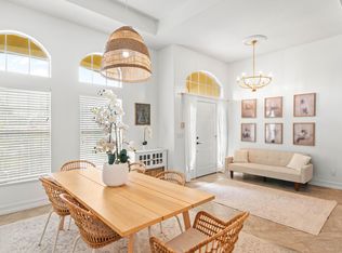 832 Alexandra Ave SW, Vero Beach, FL 32968