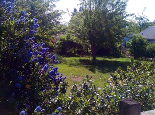 9650 25th Ave SW, Seattle, WA 98106