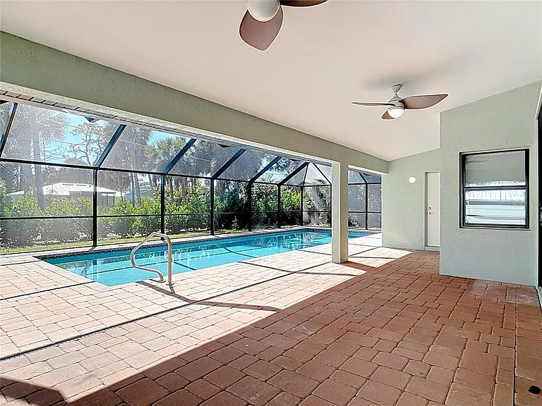 540 Alabama Ave — Photo 41