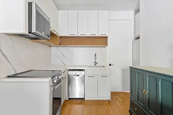 Rented by Nest Seekers International | media 15