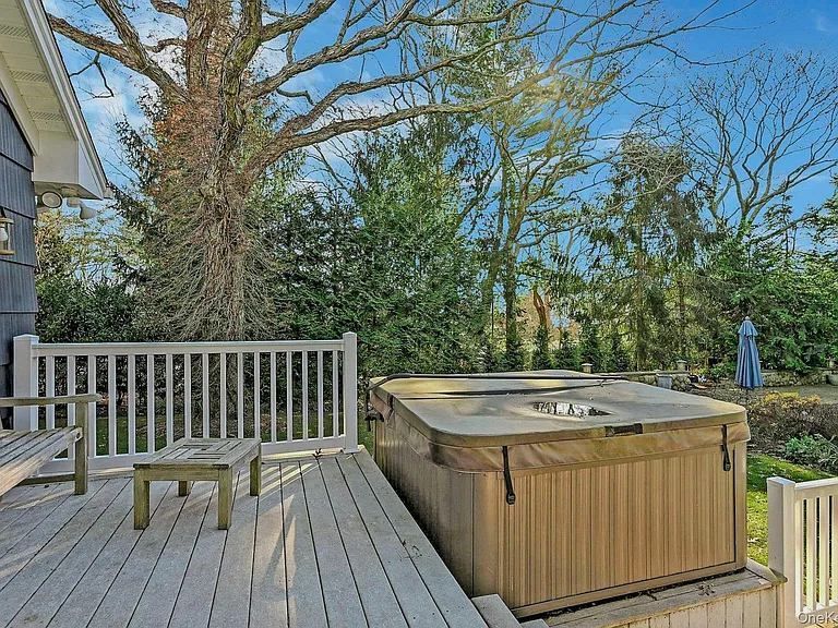 5270 Nassau Point Rd — Photo 24
