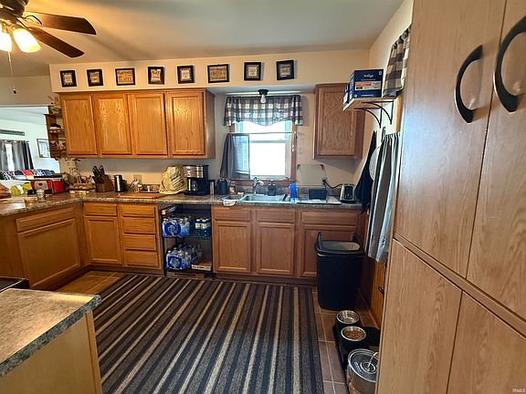 2nd image of 1210 Mix Ave