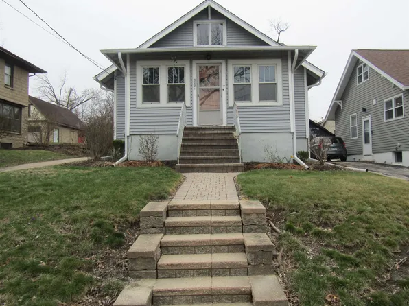 627 S 2nd St, Saint Charles, IL 60174