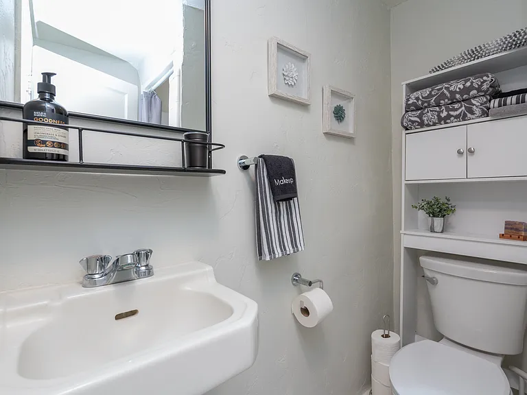 3300 E Bellevue St #2 — Photo 7